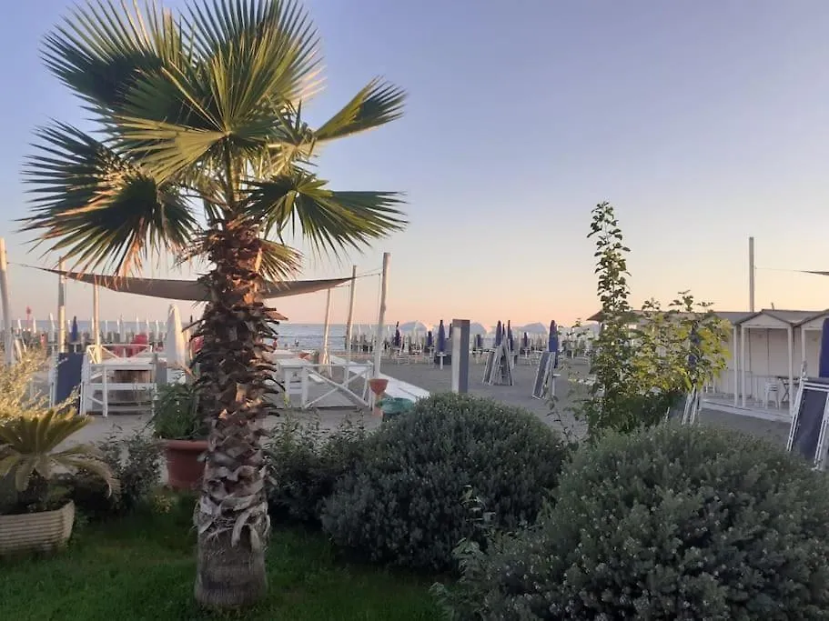 House Rome Front Sea Apartment Lido di Ostia 0*,